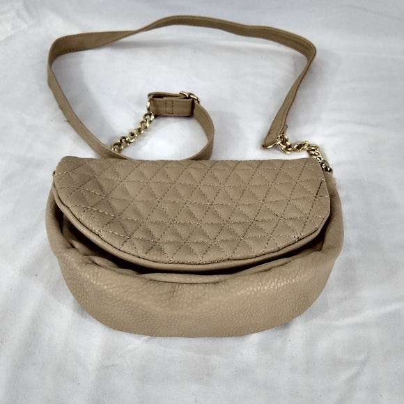 CHARMING CHARLIE Satchel Wallet Taupe w/Chains - Picture 3 of 8